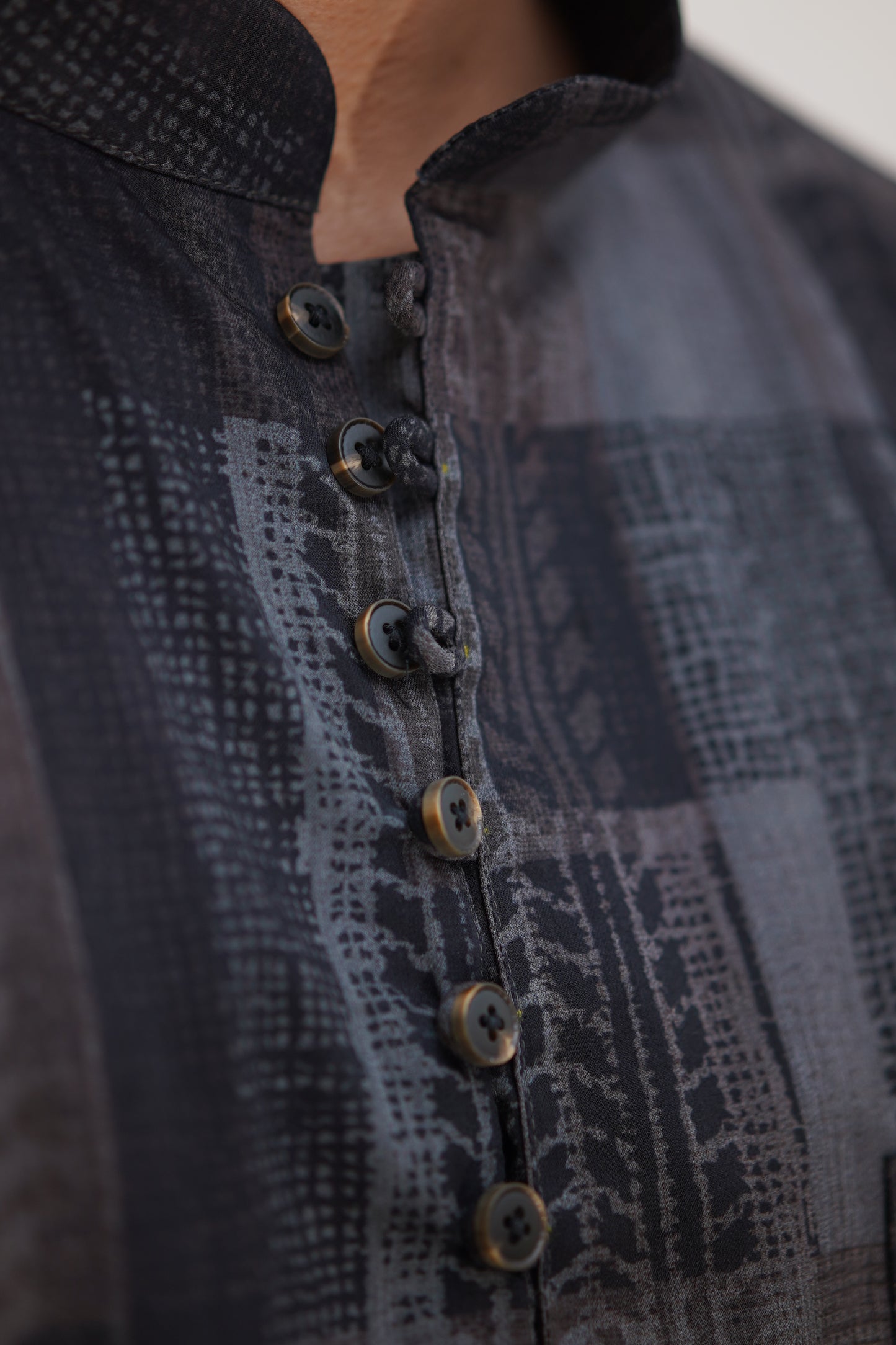 Geometric Print Cotton Kurta Shirt (Regular Fit)